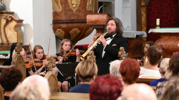 Foto k článku Písecký komorní orchestr pod vedením Felixe Slováčka mladšího